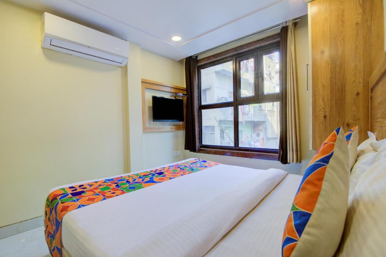 Hotel Kaushal Palace New Delhi Exteriör bild